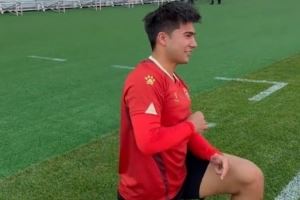 辽宁铁人后卫希尔扎提:距离复出还有一周,踢不了比赛也挺着急