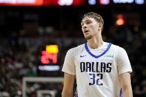 📝ESPN夏联盘点:国王克利福德表现最佳 杨瀚森发挥最引人注目